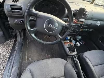 Usata Audi A3 90 CV (66 kW) 2004 Nero Utilitaria