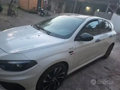 Usata Fiat Tipo Sport 120 CV (88 kW) 2019 Berlina