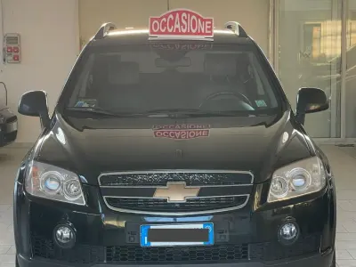 Usata Chevrolet Captiva LTZ 150 CV (110 kW) 2010 Nero SUV