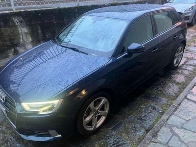 Usata Audi A3 Business 116 CV (85 kW) 2018 Blu/azzurro Berlina