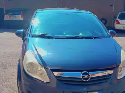 Usata Opel Corsa Innovation 80 CV (58 kW) 2009 Utilitaria