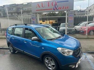 Usata Dacia Lodgy 108 CV (79 kW) 2018 Blu Monovolume