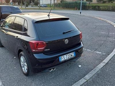 Usata VW Polo Comfortline 75 CV (55 kW) 2019 Nero Utilitaria