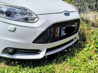 Usata Ford Focus ST 250 CV (183 kW) 2012 Berlina