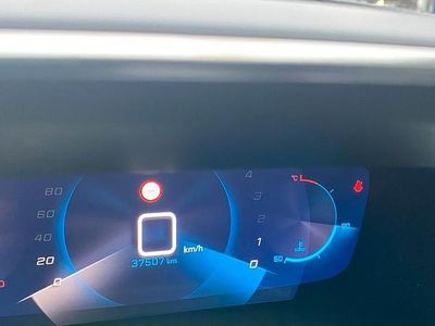 Usata Peugeot 2008 130 CV (95 kW) 2023 SUV