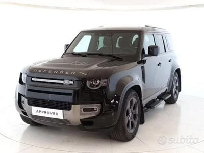 Usata Land Rover Defender 68 CV (50 kW) 2022 Grigio Station wagon