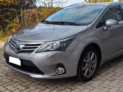 Usata Toyota Avensis
