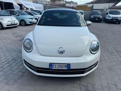 Usata VW New Beetle 105 CV (77 kW) 2013 Bianco Utilitaria