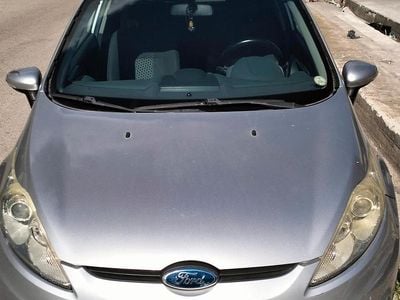 Usata Ford Fiesta 60 CV (44 kW) 2009 Grigio Utilitaria