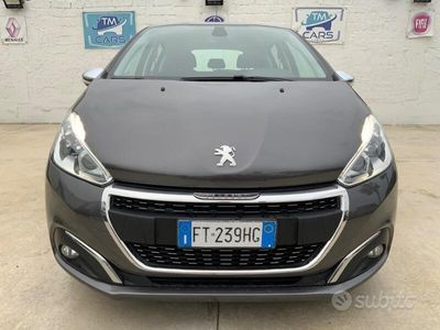 usata Peugeot 208 BlueHDi 75 5 porte Allure