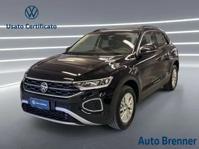 Usata VW T-Roc Life 150 CV (110 kW) 2025 Deep black perlato SUV
