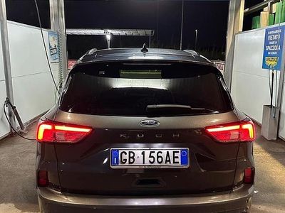 Usata Ford Kuga 120 CV (88 kW) 2020 Grigio SUV
