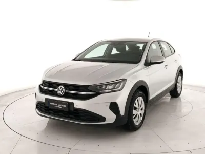 Usata VW Taigo Life 95 CV (69 kW) 2022 Argento SUV