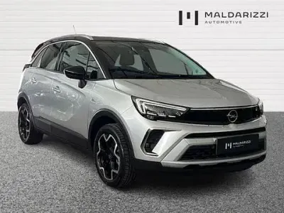 Usado Opel Crossland Ultimate 110 CV (80 kW) 2023 Gris SUV
