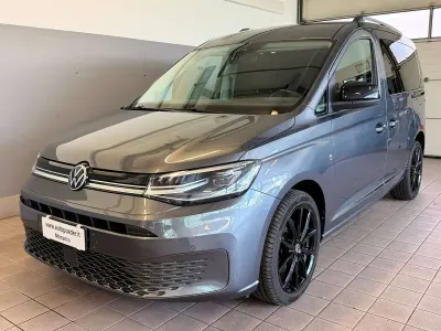 Usata VW Caddy Style 122 CV (89 kW) 2021 Grigio Monovolume