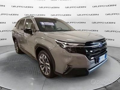 Grigio Nuova 2025 Subaru Forester Premium SUV | 44.000 € (Buon prezzo)