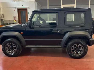 Nuova Suzuki Jimny GLX 102 CV (75 kW) 2026 Nero metallizzato perlato SUV