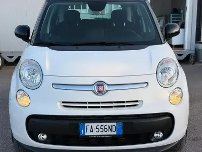 Usata Fiat 500L Lounge 80 CV (58 kW) 2015 Bianco Monovolume