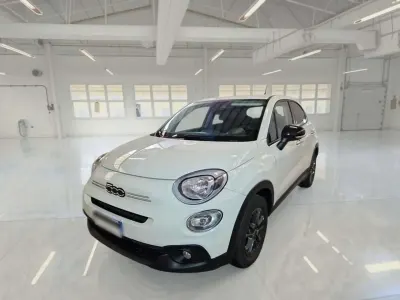 Begagnad Fiat 500X Club 120 HK (88 kW) 2023 Vit SUV