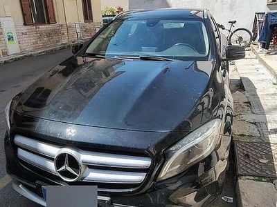Usata Mercedes GLA220 170 CV (125 kW) 2014 Nero SUV