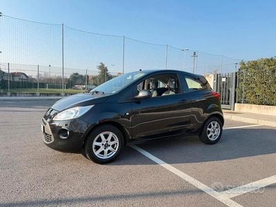 Usata Ford Ka 69 CV (50 kW) 2013 Nero Utilitaria