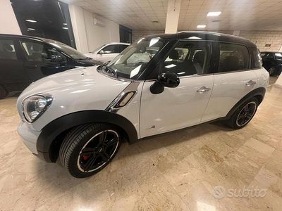 Usata Mini Cooper D Countryman 143 CV (105 kW) 2013 Bianco SUV