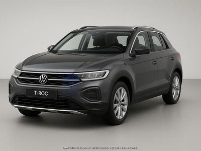Usata VW T-Roc Life 116 CV (85 kW) 2025 Grigio SUV