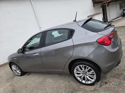 Usata Alfa Romeo Giulietta 120 CV (88 kW) 2018 Grigio Utilitaria