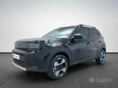 Nuova Fiat Grande Panda La Prima 101 CV (74 kW) 2026 Nero Utilitaria
