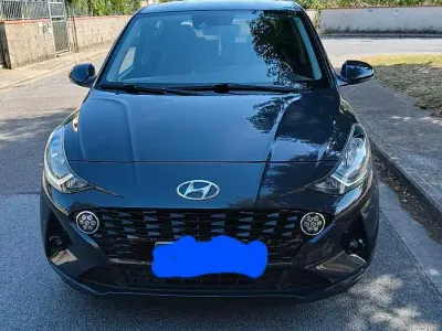 Usata Hyundai i10 67 CV (49 kW) 2023 Nero Utilitaria