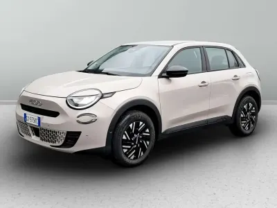 Usata Fiat 600 110 CV (80 kW) 2024 Beige SUV
