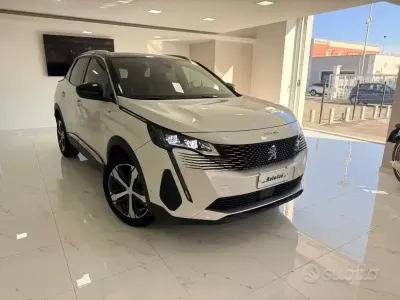Usata Peugeot 3008 GT 131 CV (96 kW) 2021 Bianco SUV