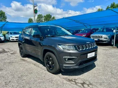 Usata Jeep Compass Longitude 140 CV (102 kW) 2019 Grigio SUV