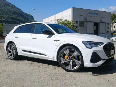 Usata Audi Q8 e-tron S-Line 158 kW (215 CV) 2022 SUV
