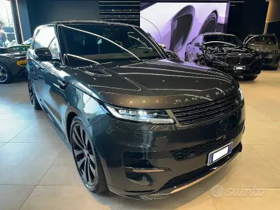 Usata Land Rover Range Rover Sport HSE Dynamic 249 CV (183 kW) 2023 Grigio SUV
