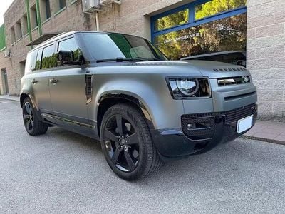 Usata Land Rover Defender Dynamic 300 CV (220 kW) 2023 Grigio SUV