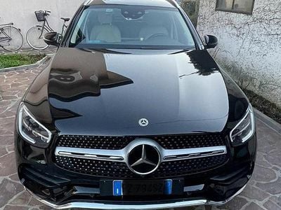 Usata Mercedes GLC220 194 CV (142 kW) 2020 Nero SUV