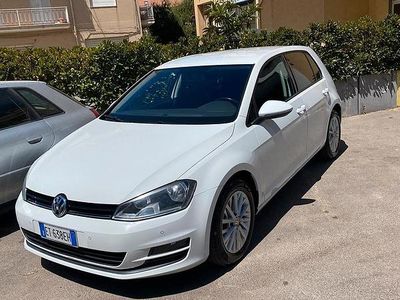 Käytetty VW Golf VII 110 HP (80 kW) 2014 Valkoinen Sedan