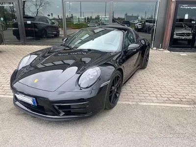 Usata Porsche 911 Targa 4 480 CV (353 kW) 2023 Nero Cabrio