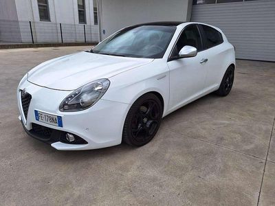 Usata Alfa Romeo Giulietta Super 150 CV (110 kW) 2016 Bianco Berlina