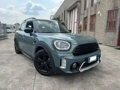 Begagnad Mini Cooper D Countryman 150 HK (110 kW) 2021 Grå SUV