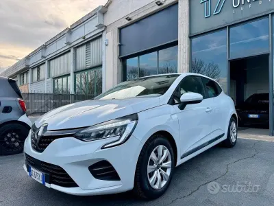 Occasion Renault Clio V Business 86 PK (63 kW) 2020 Wit Sedan