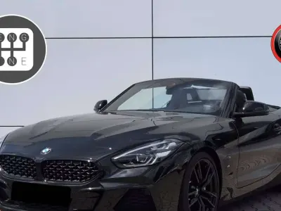 Usata BMW Z4 M Sport 258 CV (189 kW) 2022 Saphirschwarz Cabrio