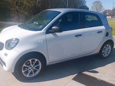 Usata Smart ForFour Passion 70 CV (51 kW) 2017 Bianco Utilitaria