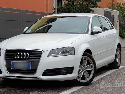 Usata Audi A3 Ambition 105 CV (77 kW) 2009 Bianco Utilitaria