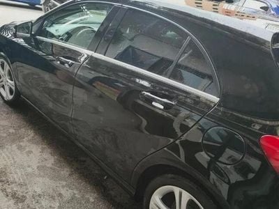 Usata Mercedes A200 136 CV (100 kW) 2014 Nero Berlina