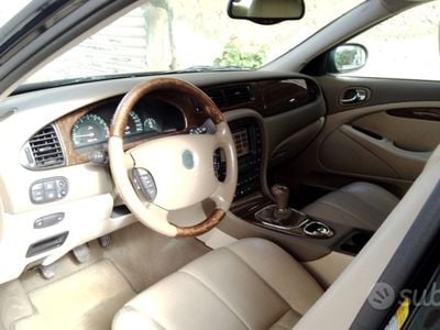 Jaguar S-Type