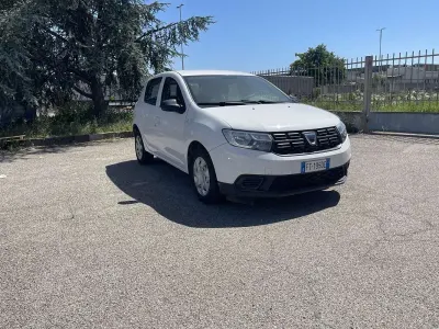 Usata Dacia Sandero Comfort 73 CV (53 kW) 2018 Berlina
