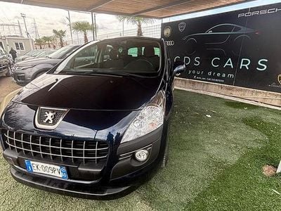 Usata Peugeot 3008 112 CV (82 kW) 2011 Blu Station wagon