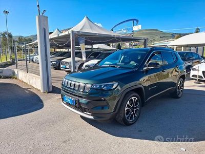 Käytetty Jeep Compass Limited 130 HP (95 kW) 2021 Vihreä Katumaasturi